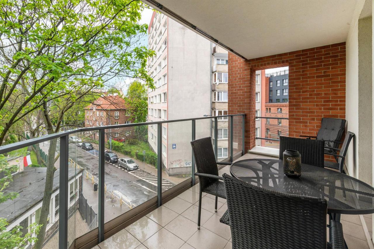 Gdansk Centrum - Apartament 3 - Pokojowy Z Duzym Tarasem Екстериор снимка