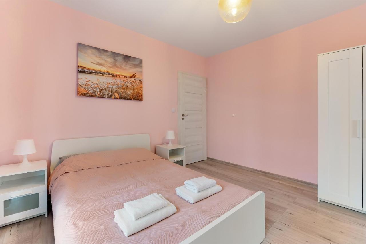 Gdansk Centrum - Apartament 3 - Pokojowy Z Duzym Tarasem Екстериор снимка